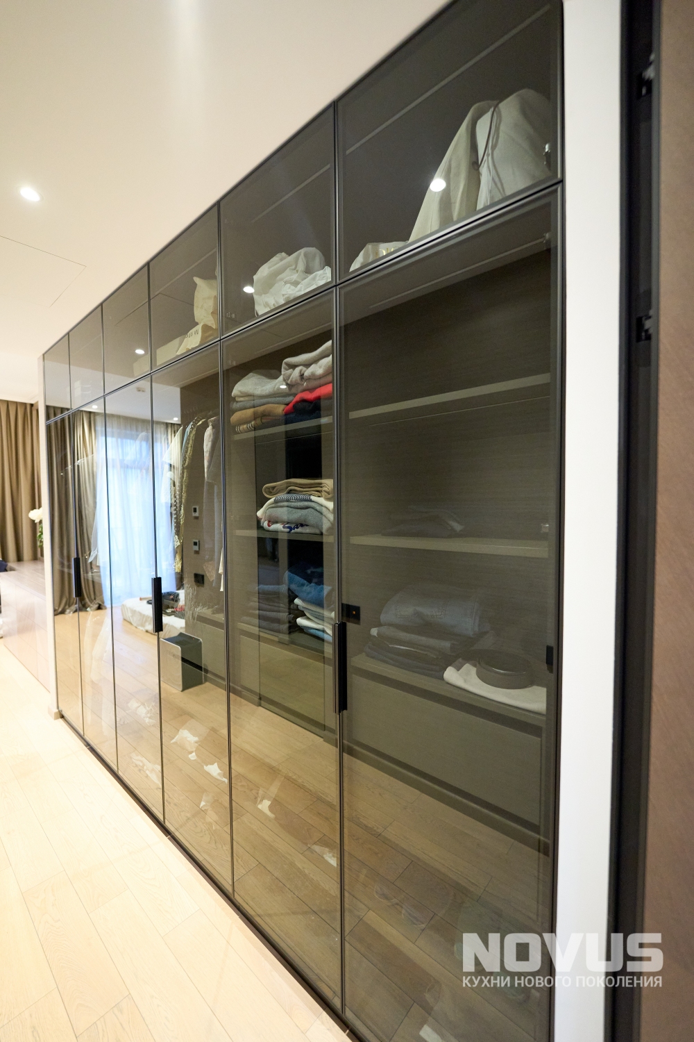 Шкаф с алюминиевыми фасадами в ЖК «Edison House»