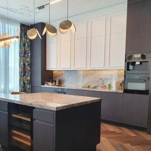 Кухни с островом