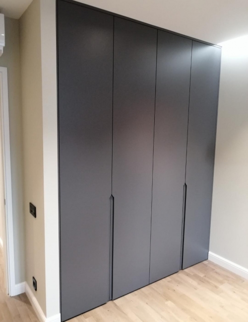 Шкафы из крашенного МДФ